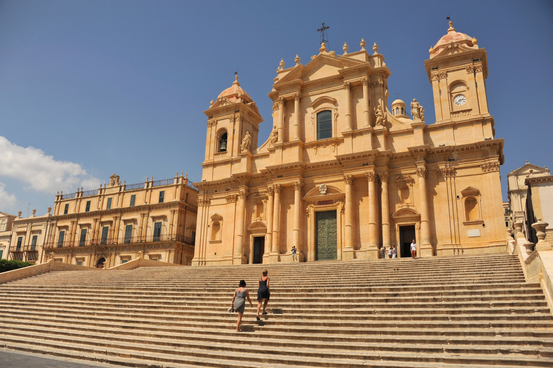 Noto, Sicily Information and Culture The Thinking Traveller